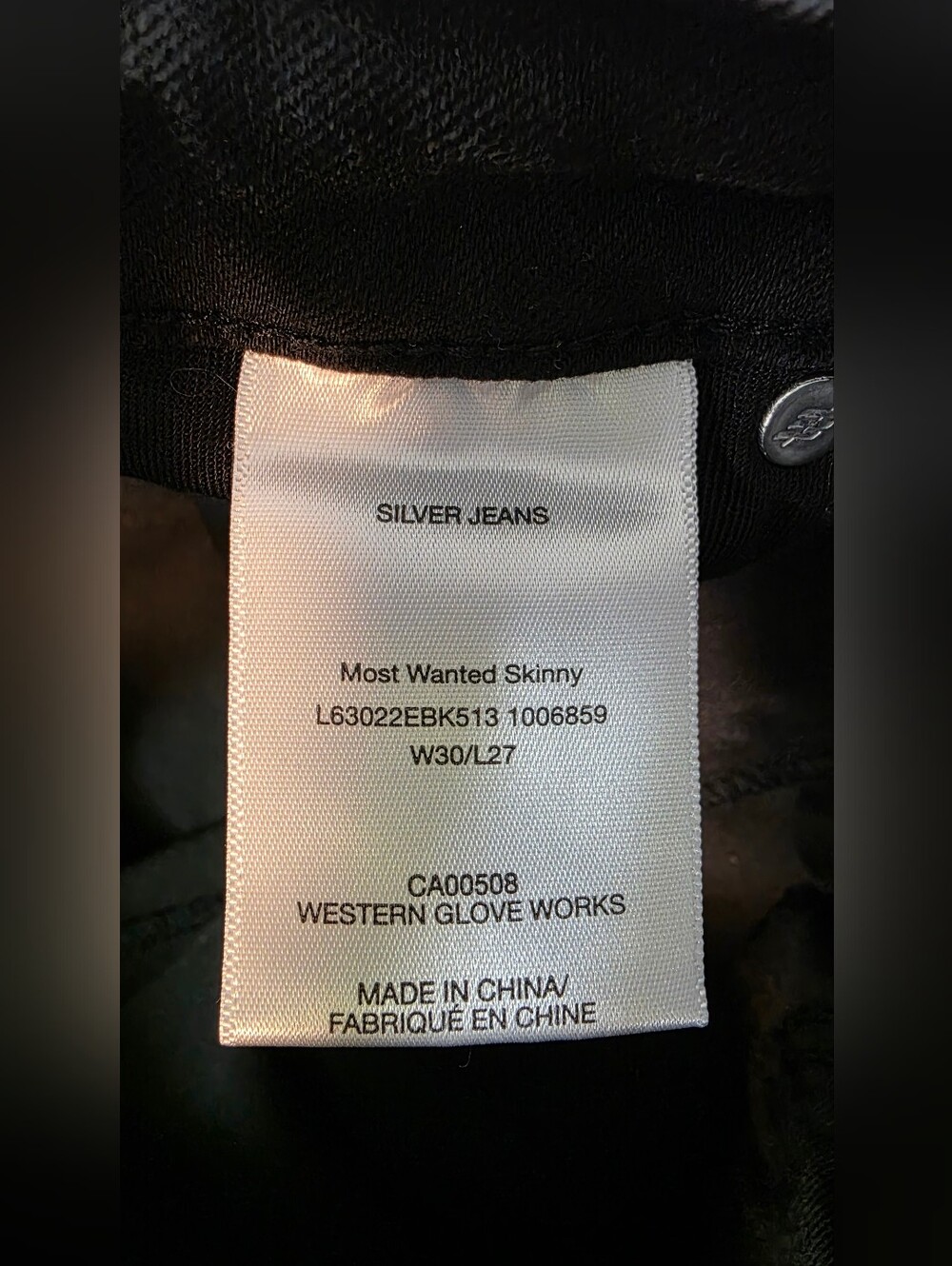 Silver Most Wanted Skinny Black Distressed Mid Rise Raw Hem Jeans Womens 30 - Picture 6 of 7